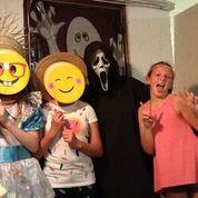 Halloween Party Photo Booth - 